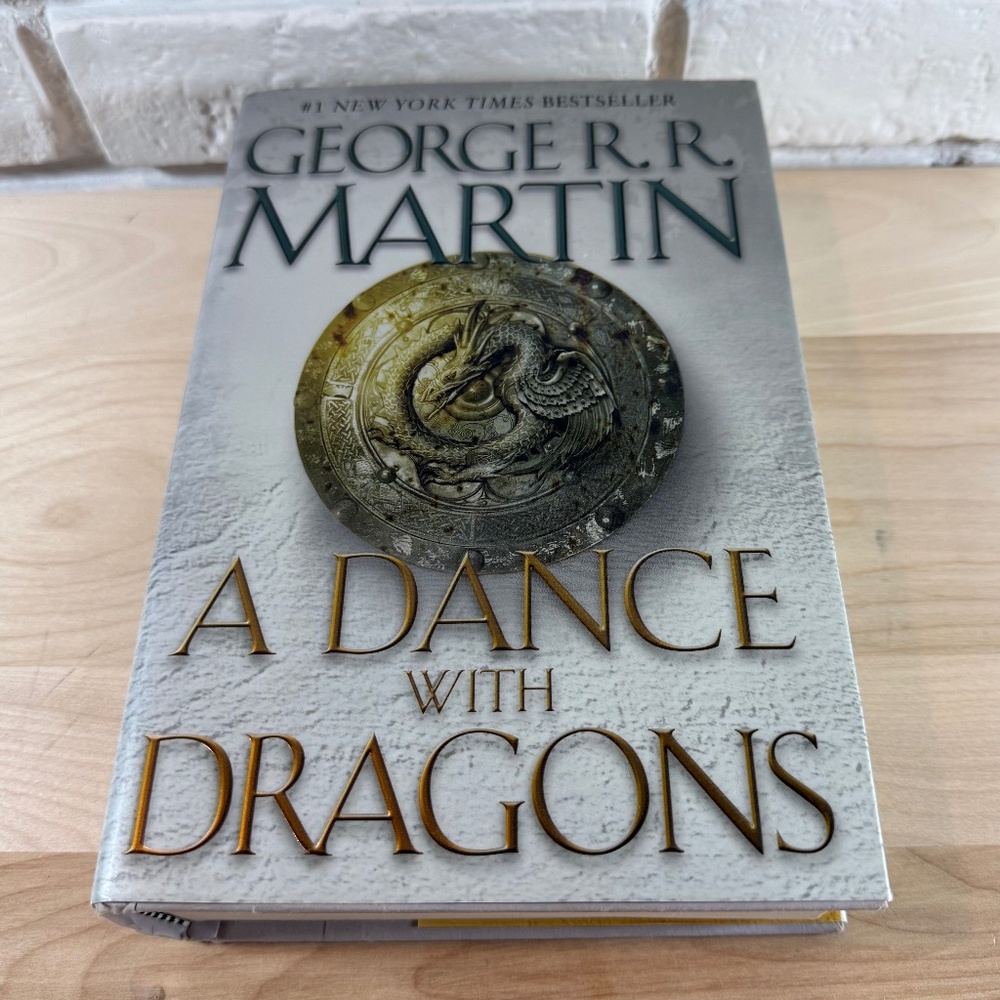 "A Dance with Dragons" George R.R. Martin Hardcover EUC
